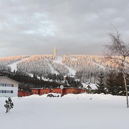 Loucna Pod Klinovcem 120/3 Apartman Kültér fotó