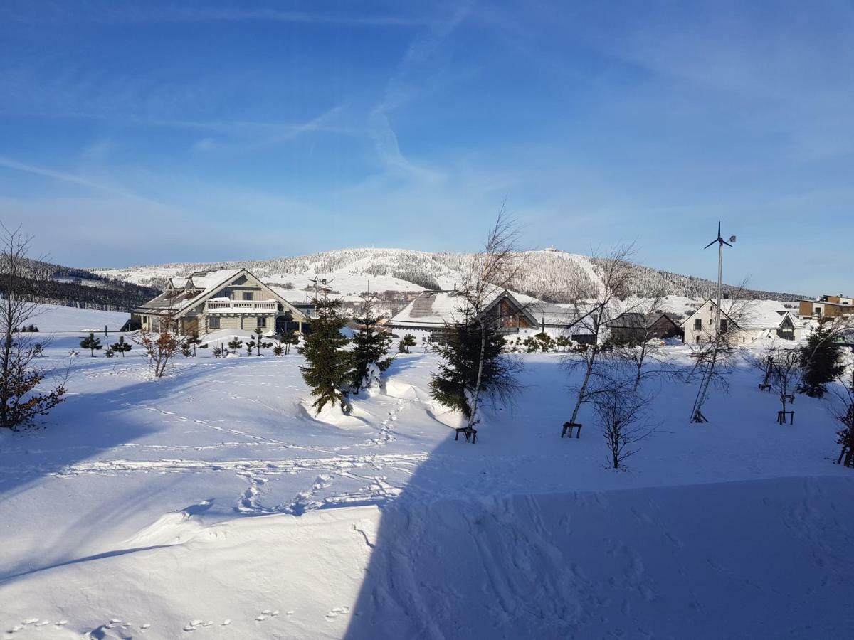 Loucna Pod Klinovcem 120/3 Apartman Kültér fotó