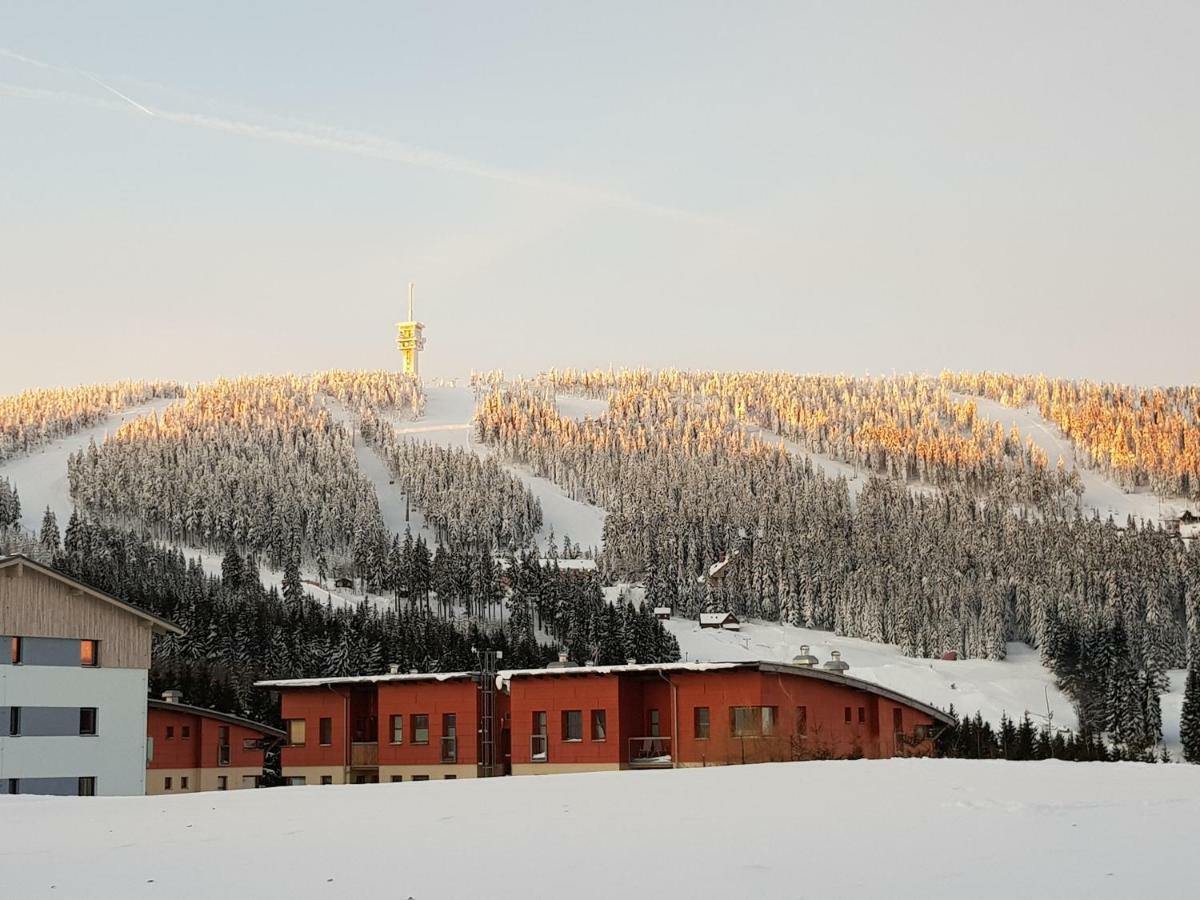 Loucna Pod Klinovcem 120/3 Apartman Kültér fotó